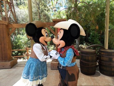 Mickey Mouse to Finally Wed Minnie